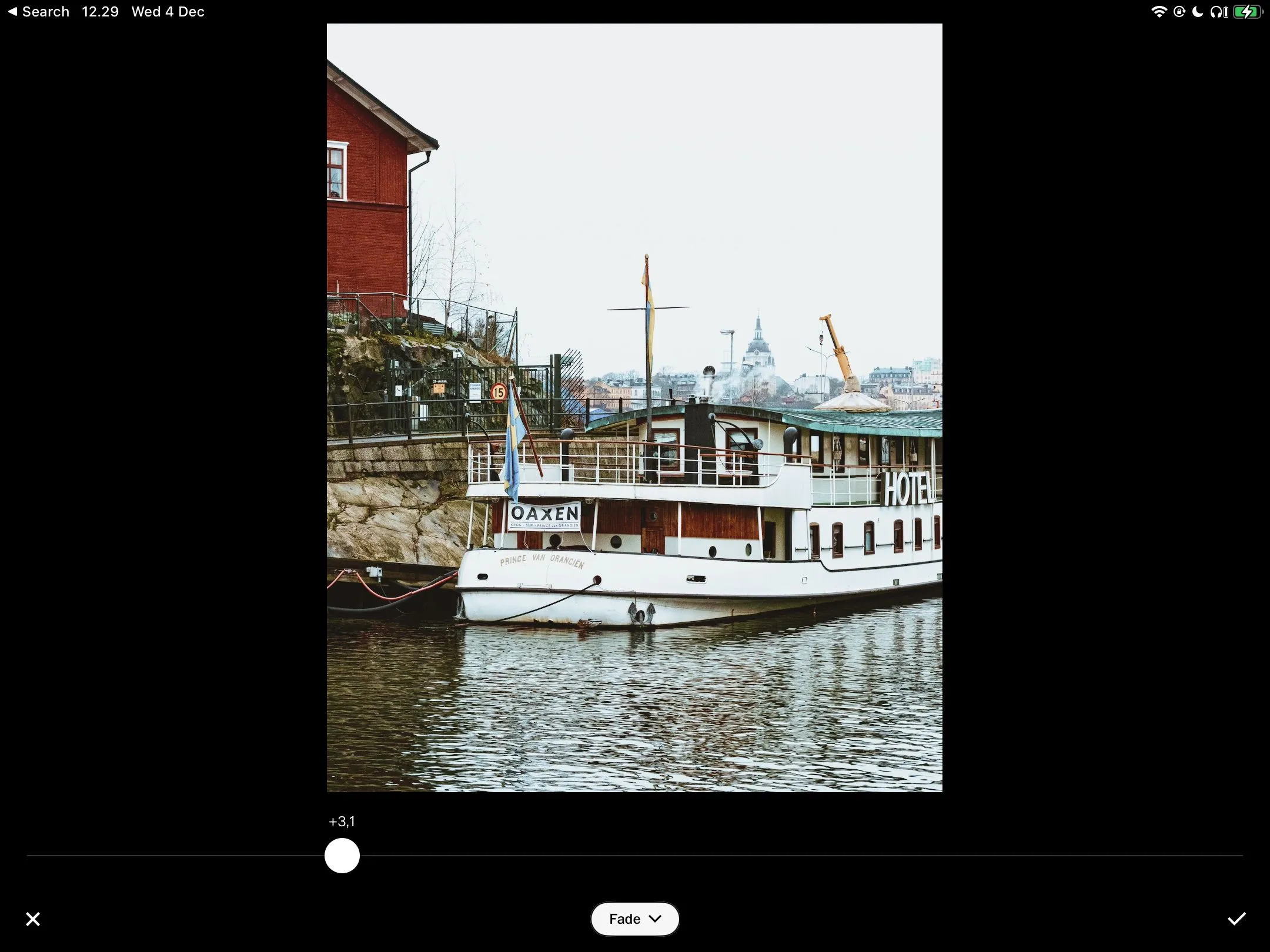 Áp dụng hiệu ứng bộ lọc Fade độc đáo cho hình ảnh trong VSCO trên iPad