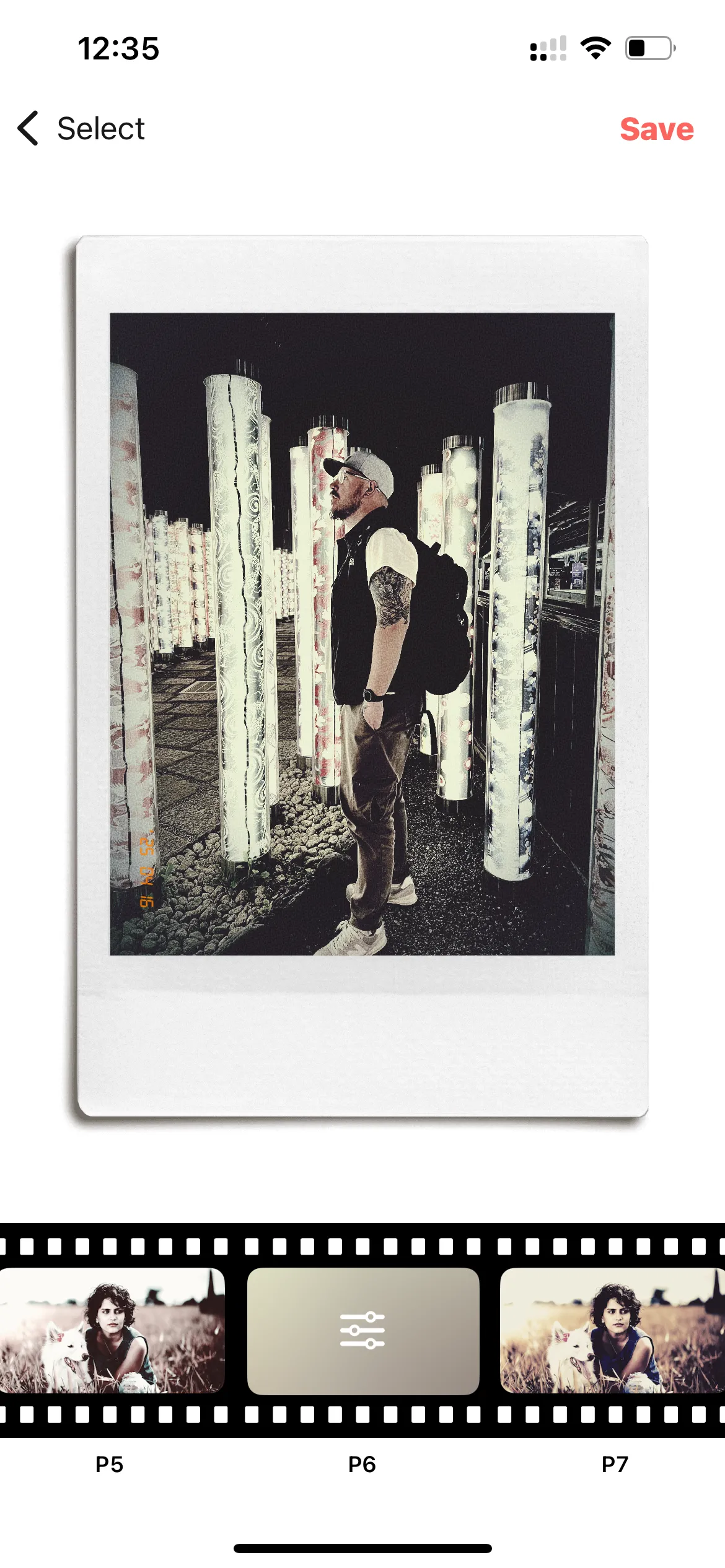 Bộ sưu tập khung và bộ lọc ảnh film phong cách Polaroid trong ứng dụng PoPo Frame.