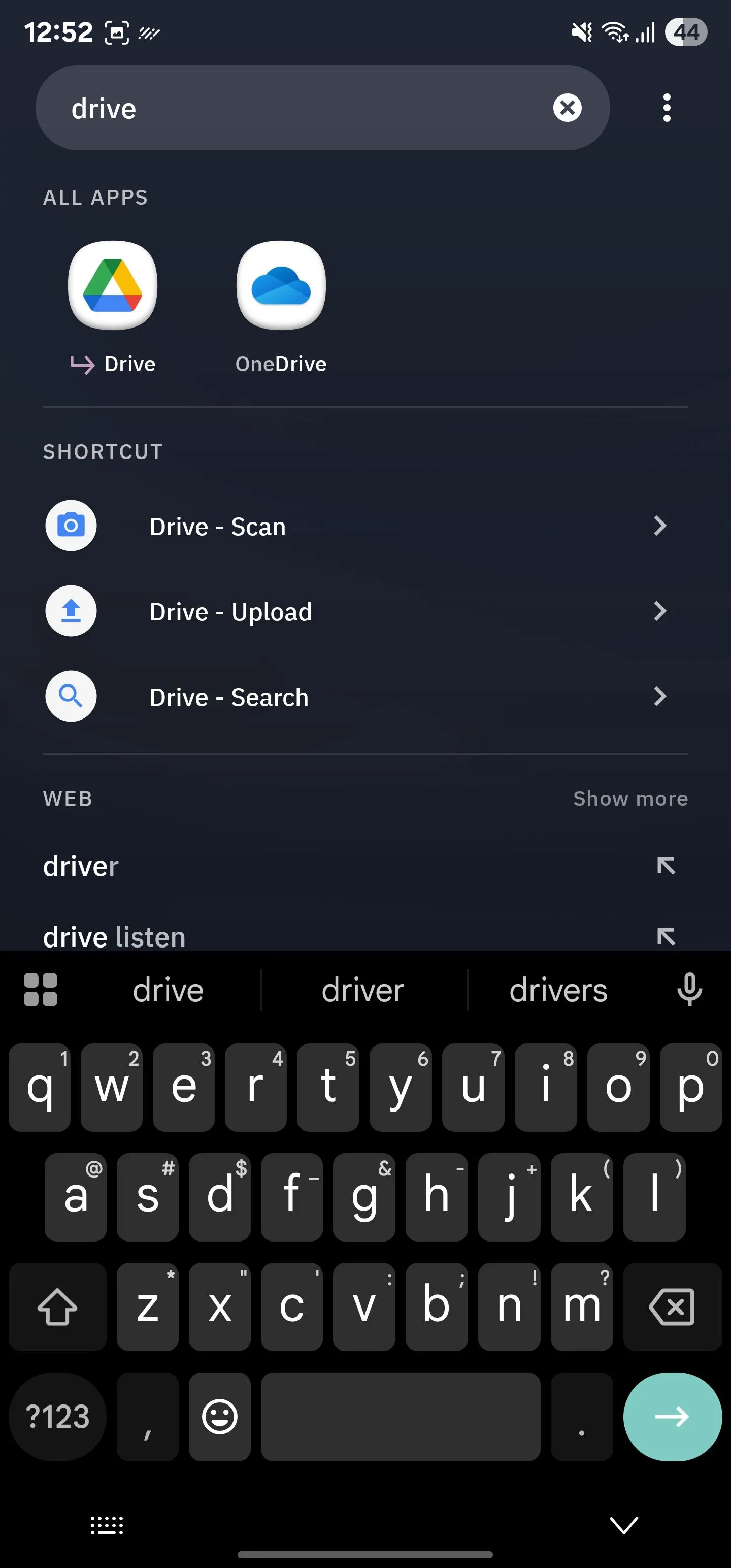 Các phím tắt Google Drive trong tính năng Tìm kiếm Thông minh của Smart Launcher, cho phép truy cập nhanh các chức năng như Scan và Upload.