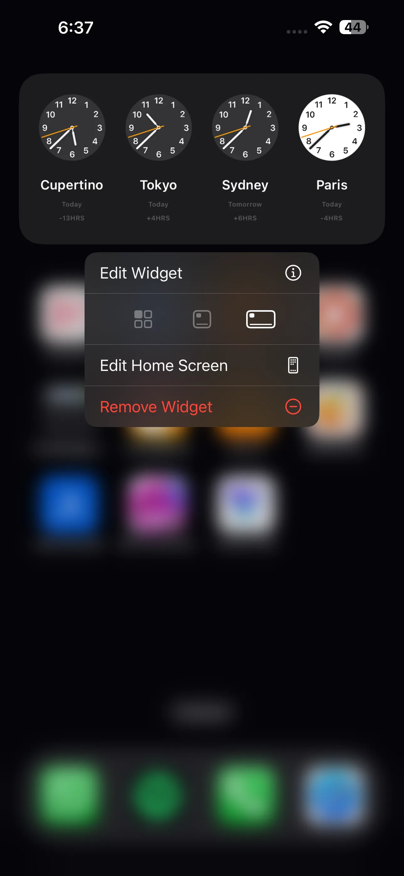 Các tùy chọn khi nhấn giữ widget đồng hồ hình chữ nhật
