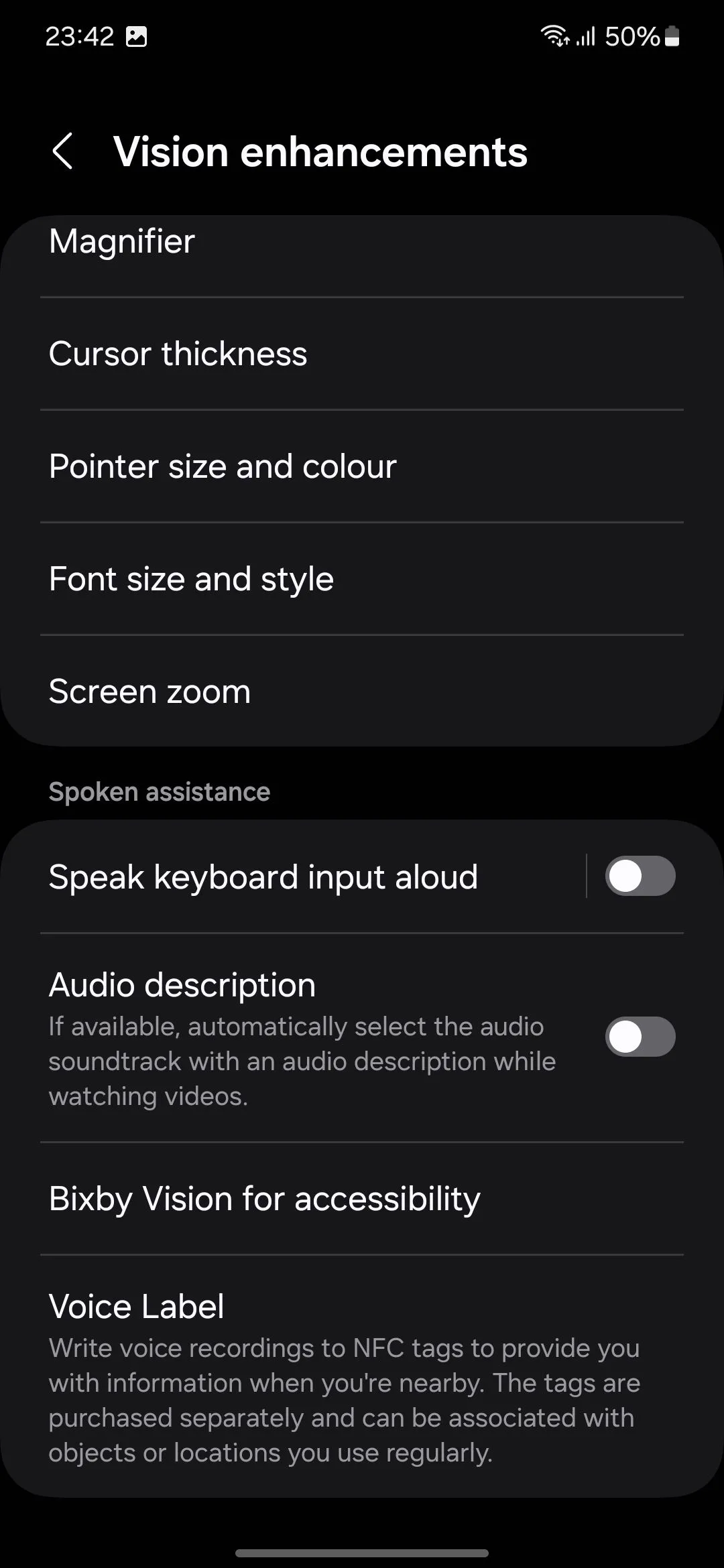 Các tùy chọn trong menu Trợ năng của điện thoại Samsung, bao gồm Cải thiện khả năng hiển thị