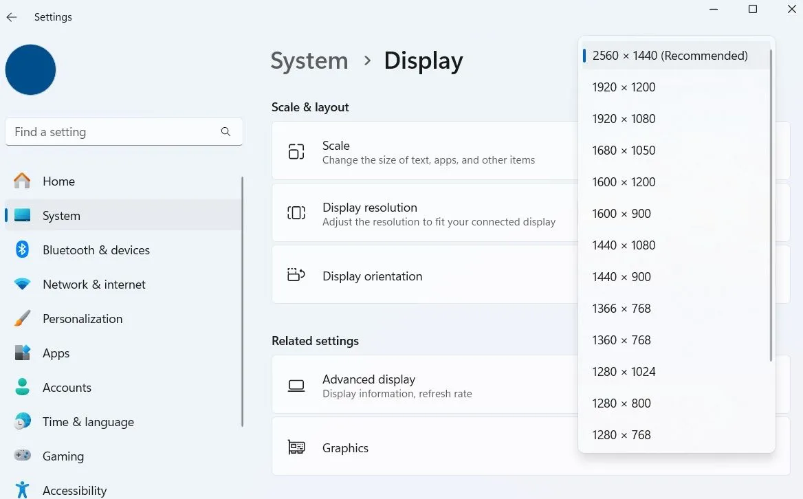 Cài đặt độ phân giải hiển thị trên Windows 11 để khắc phục màn hình mờ