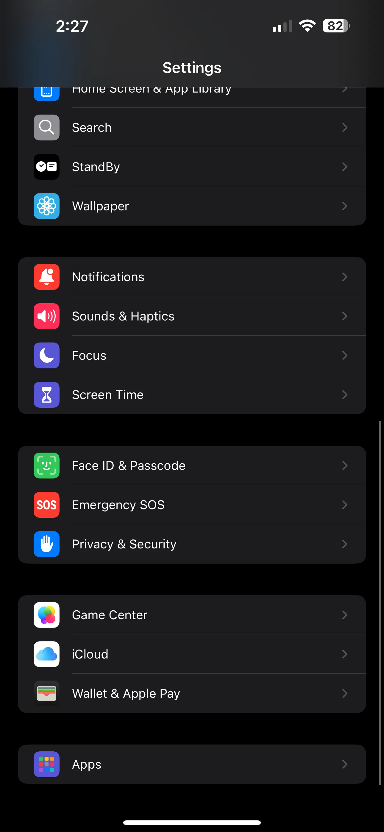 Cài đặt iPhone với mục Face ID & Mật khẩu để thay đổi mã khóa.