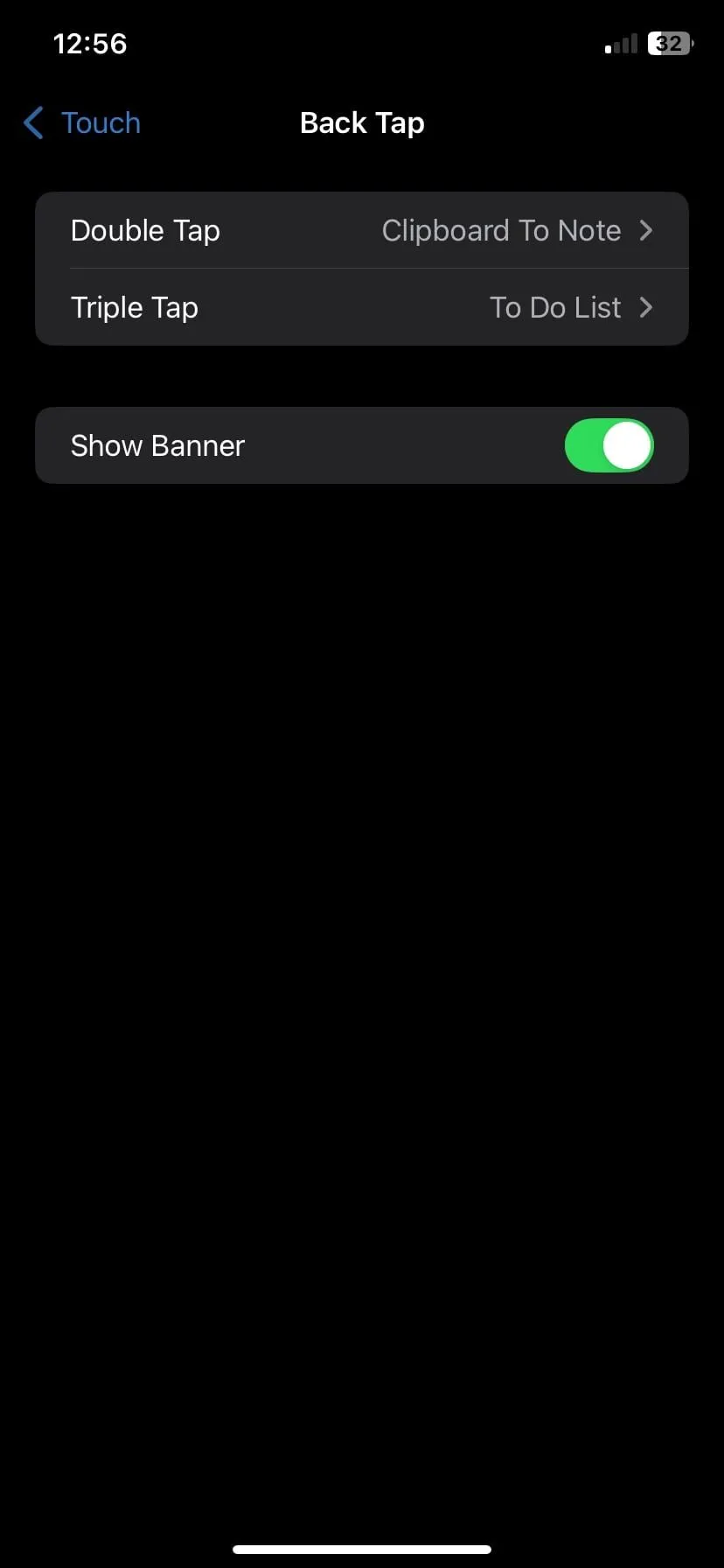 Cài đặt tính năng Chạm mặt lưng (Back Tap) trên iPhone, cho phép chọn hành động chạm 2 lần hoặc 3 lần.