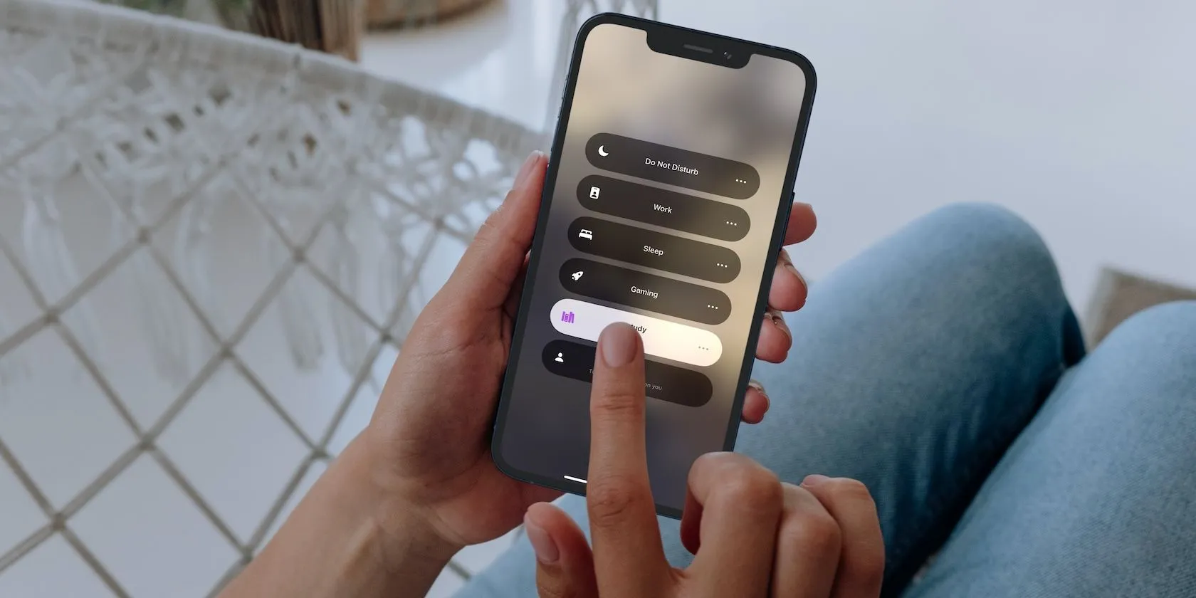Chế độ Tập trung trên iPhone 12 Pro giúp người dùng tập trung hơn