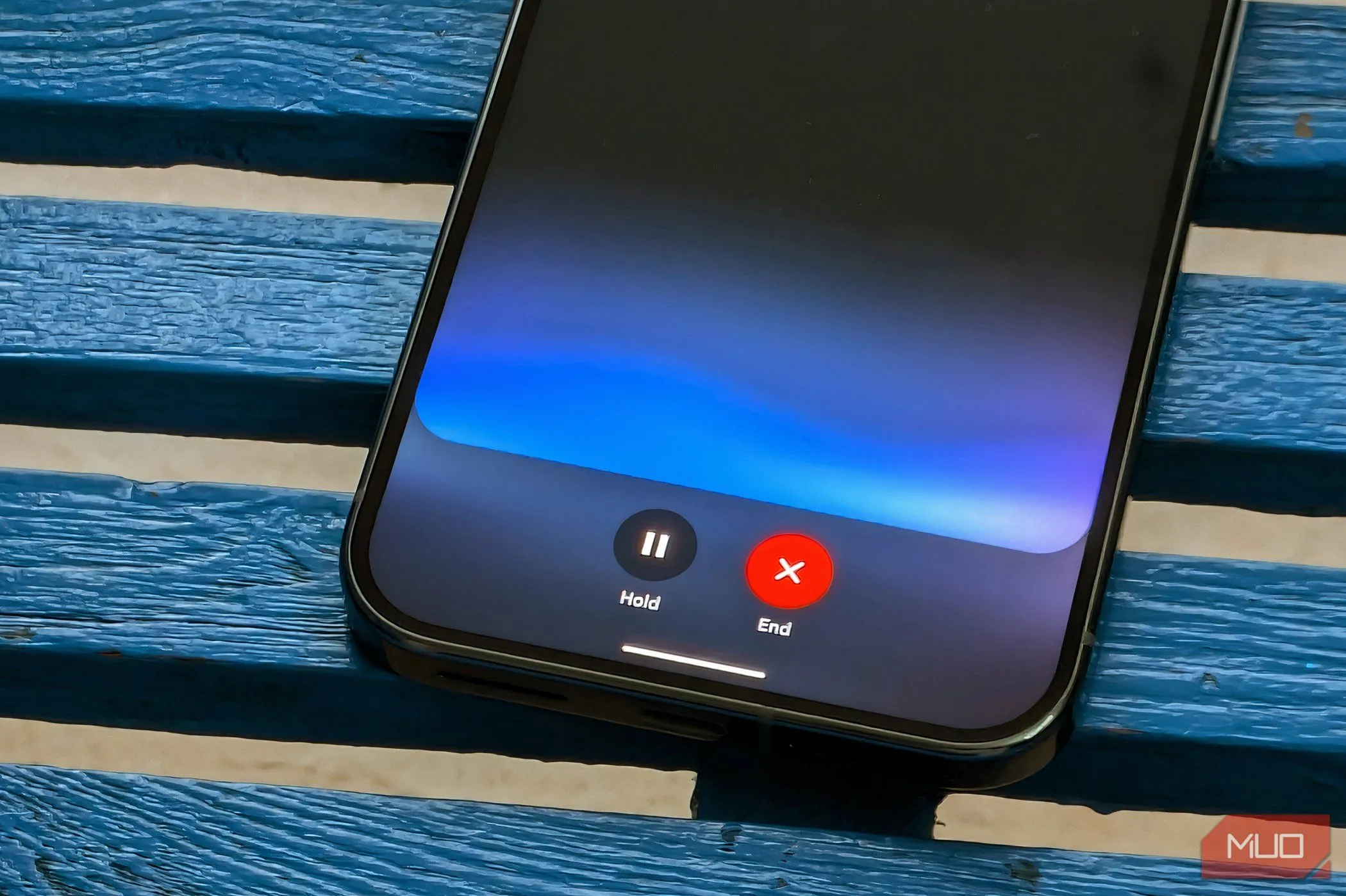 chế độ trò chuyện trực tiếp Gemini Live trên Google Pixel 9 Pro XL
