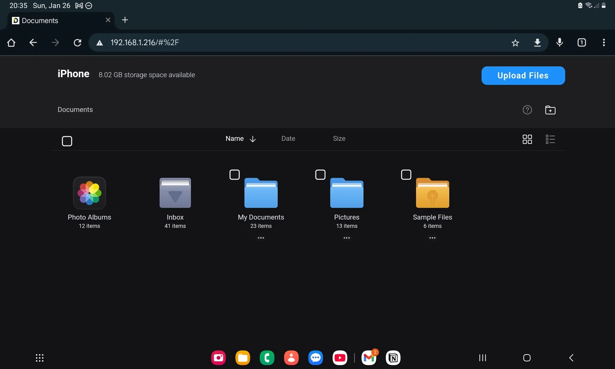 Chuyển tệp giữa iPhone và máy tính bảng Android qua WebDAV server được thiết lập bằng ứng dụng Documents.