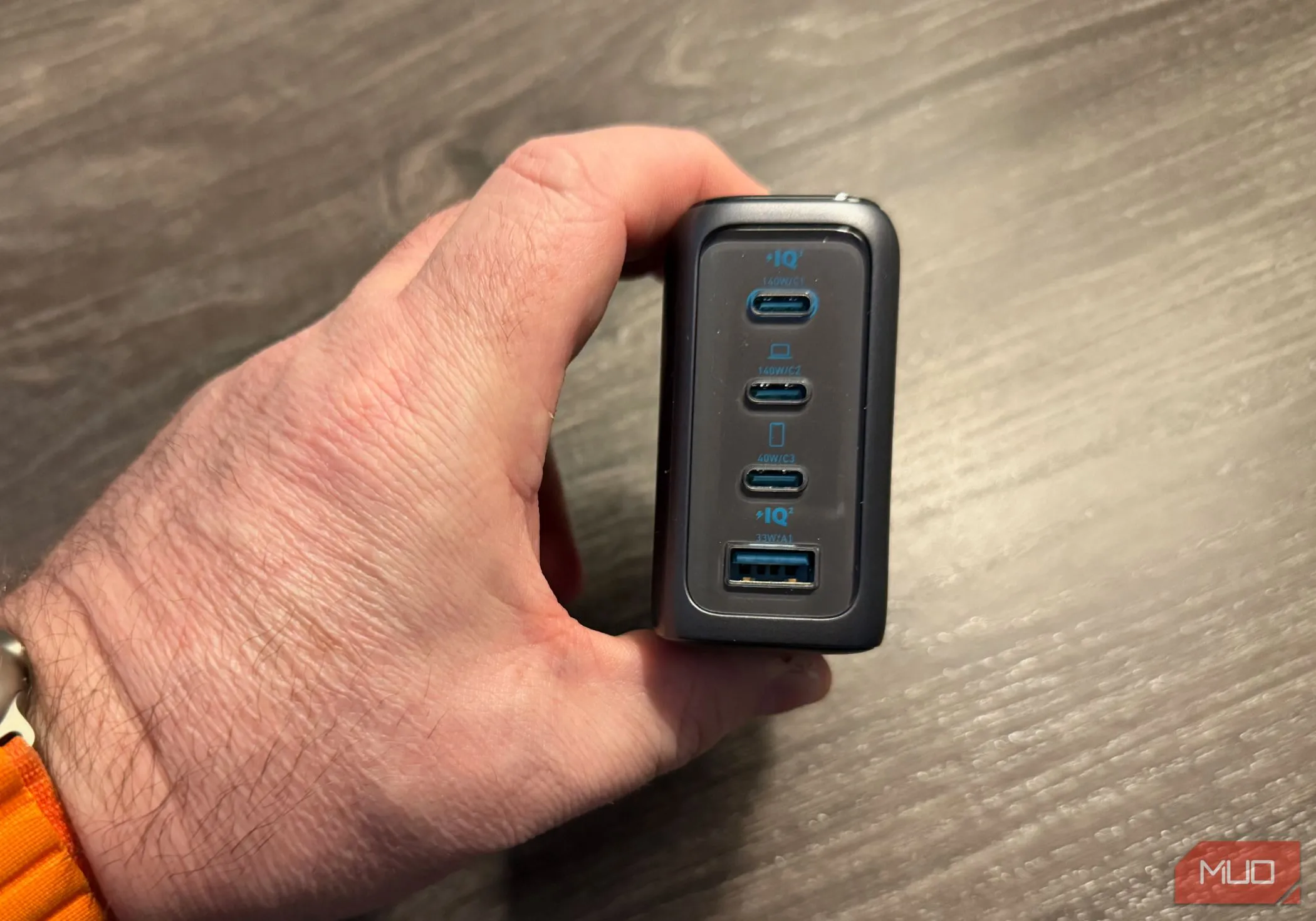 Củ sạc Anker 140W đa cổng với thiết kế hiện đại và bền bỉ