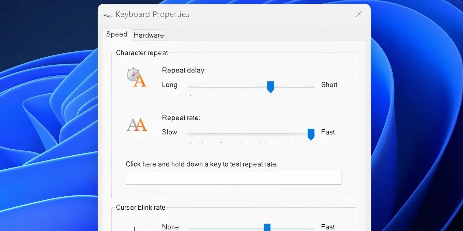 Cửa sổ cài đặt Keyboard Properties hiển thị tùy chỉnh Repeat delay và Repeat rate để khắc phục bàn phím bị trễ