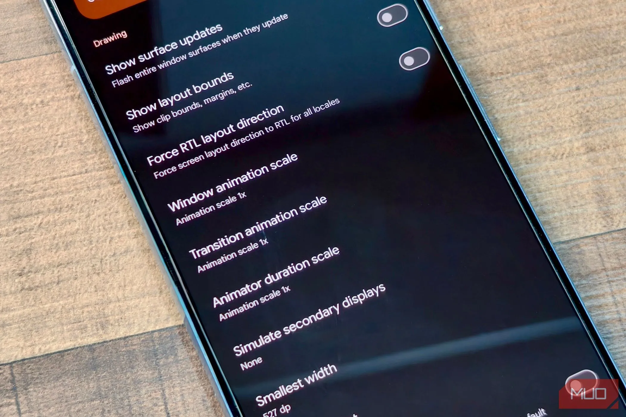 Điều chỉnh tỷ lệ hoạt ảnh hệ thống trên Android thông qua tùy chọn nhà phát triển.