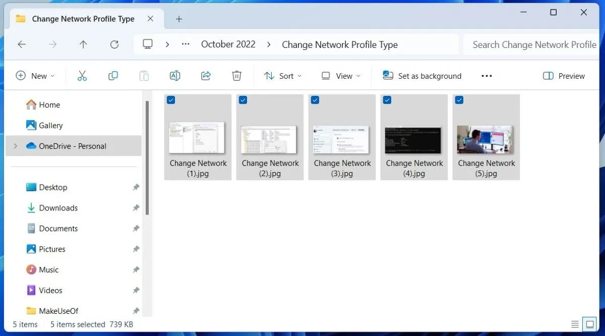 File Explorer hiển thị hình ảnh có tên tương tự