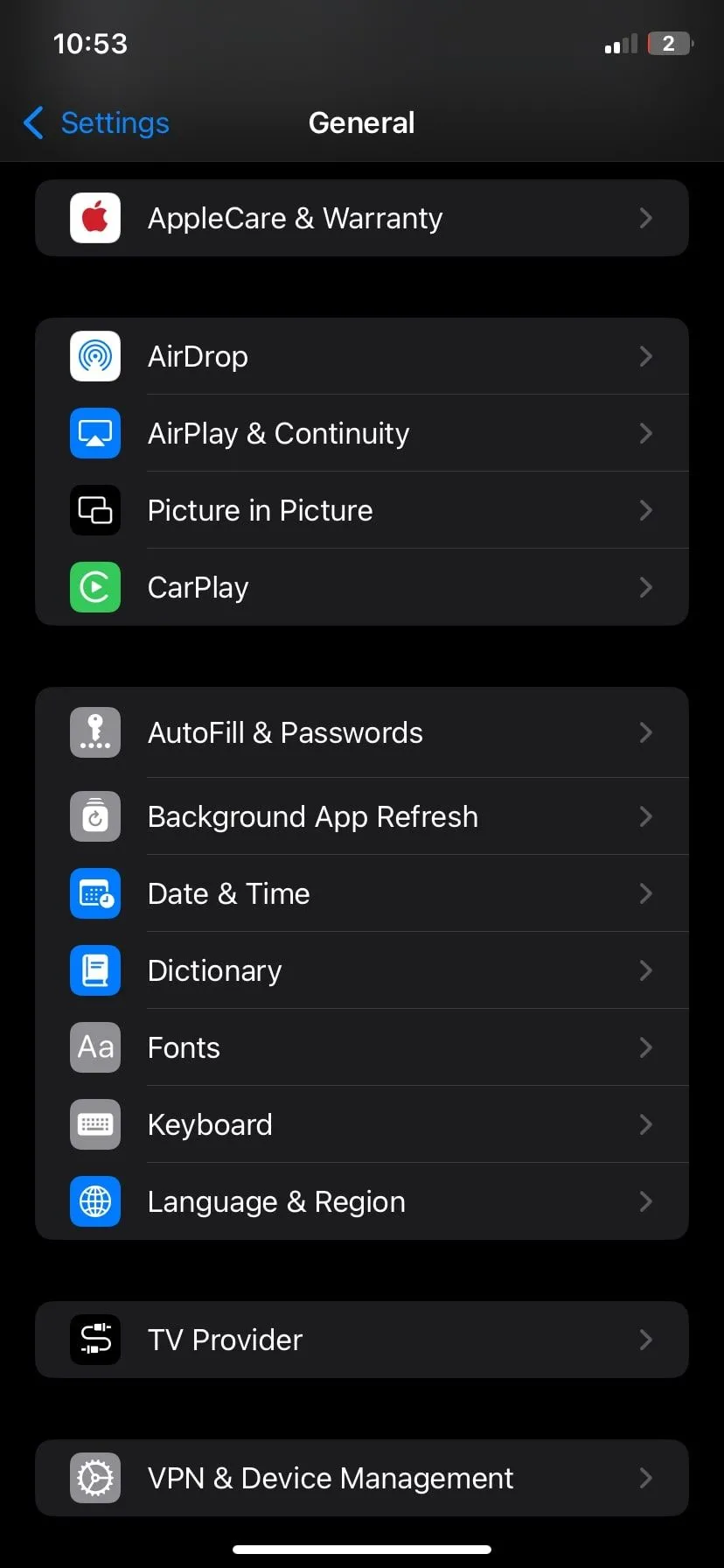 Giao diện Cài đặt chung trên iPhone, nơi bạn tìm thấy mục Bàn phím để thiết lập phím tắt.