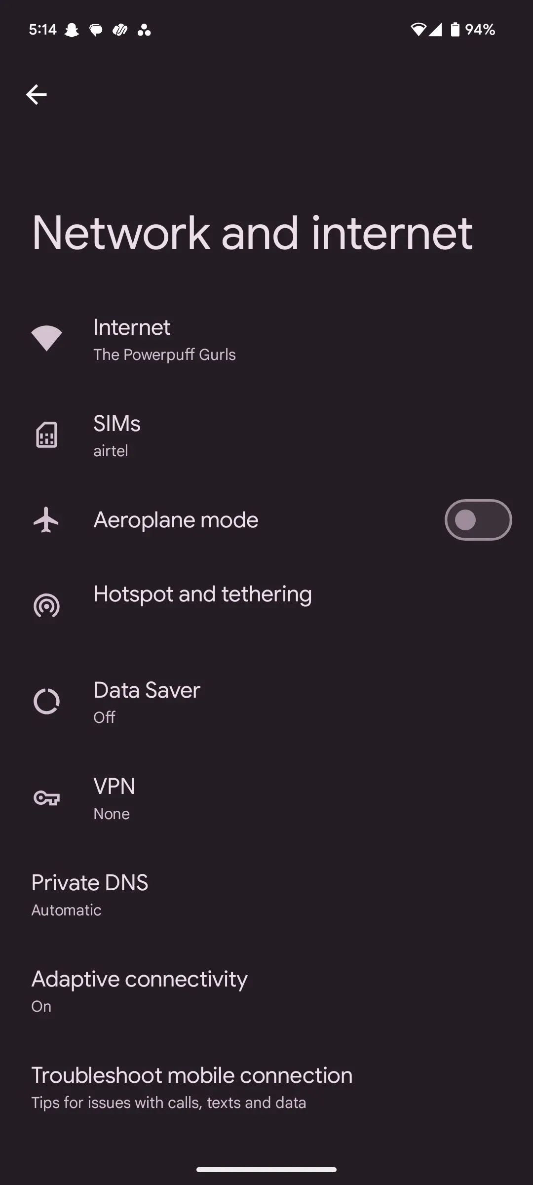 Giao diện Cài đặt (Settings) trên Android hiển thị tùy chọn Mạng và internet (Network and internet) để chia sẻ Wi-Fi.