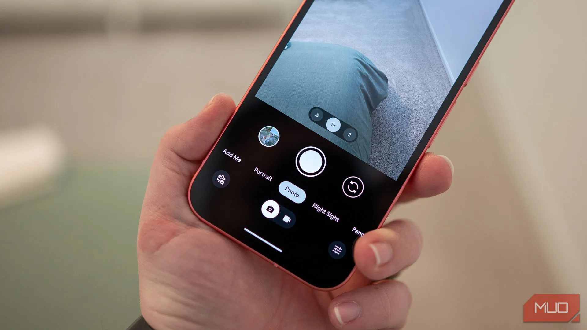 Giao diện cài đặt và điều khiển camera trên điện thoại Google Pixel 9a