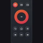 Giao diện điều khiển của ứng dụng Amazon Fire TV Remote với các nút điều hướng và tính năng điều khiển giọng nói
