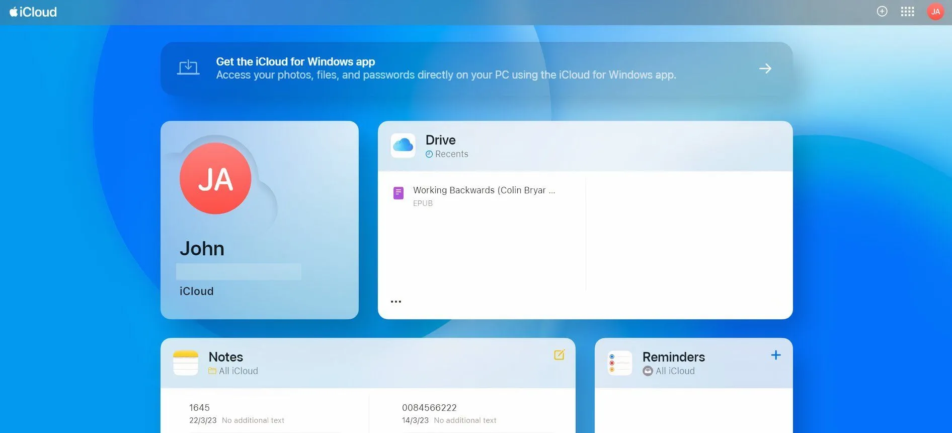 Giao diện iCloud trên trình duyệt máy tính cá nhân cho thấy không gian lưu trữ đám mây
