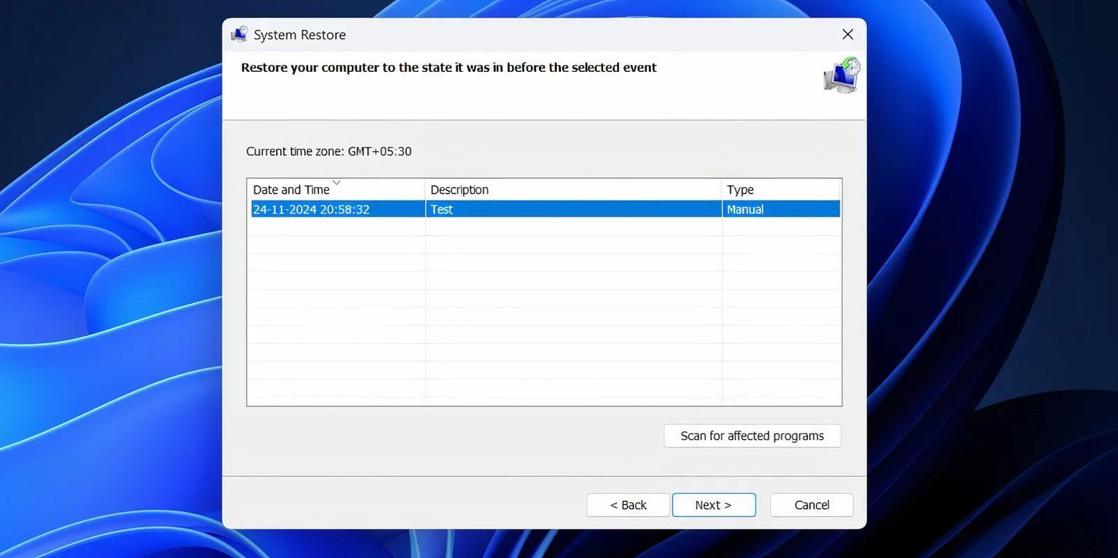 Giao diện Khôi phục Hệ thống (System Restore) với một điểm khôi phục được chọn, giúp quay lại trạng thái ổn định của Windows.