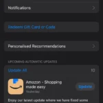 Giao diện mục Cập nhật ứng dụng trong App Store trên iPhone, hiển thị danh sách các ứng dụng cần cập nhật.