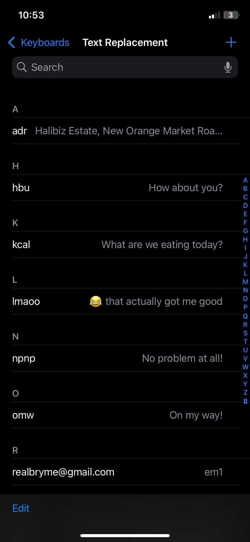 Giao diện quản lý các phím tắt thay thế văn bản đã tạo trên iPhone.