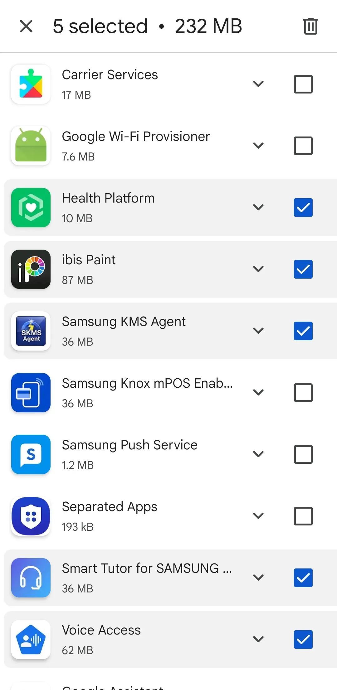Giao diện quản lý ứng dụng trong Google Play Store, cho phép gỡ cài đặt hàng loạt