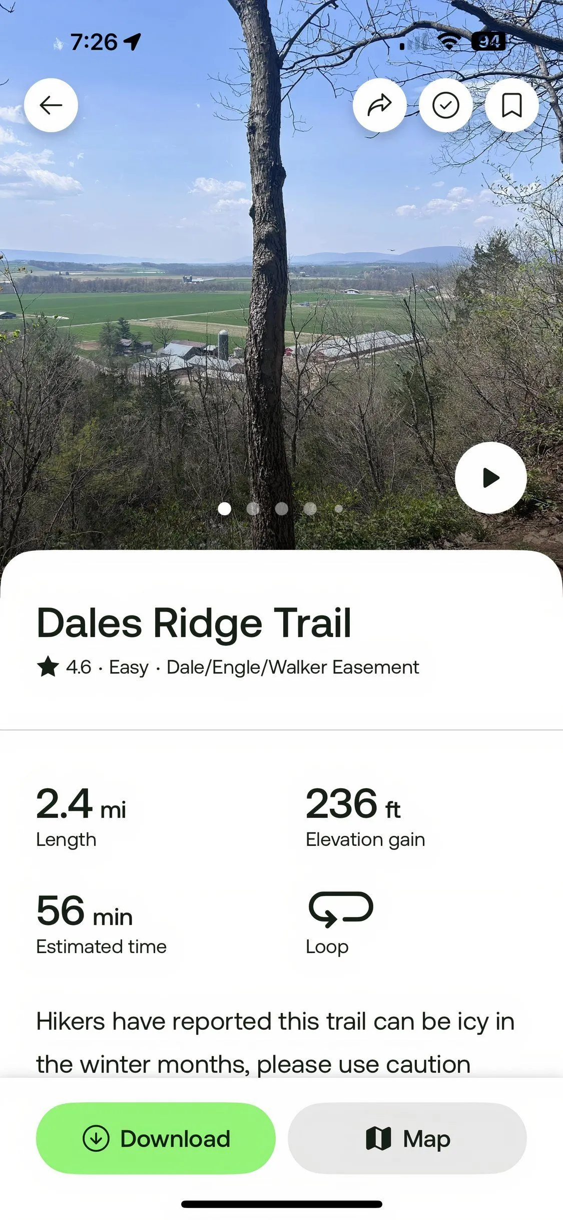 Giao diện ứng dụng AllTrails hiển thị chi tiết đường mòn và thông tin địa hình.