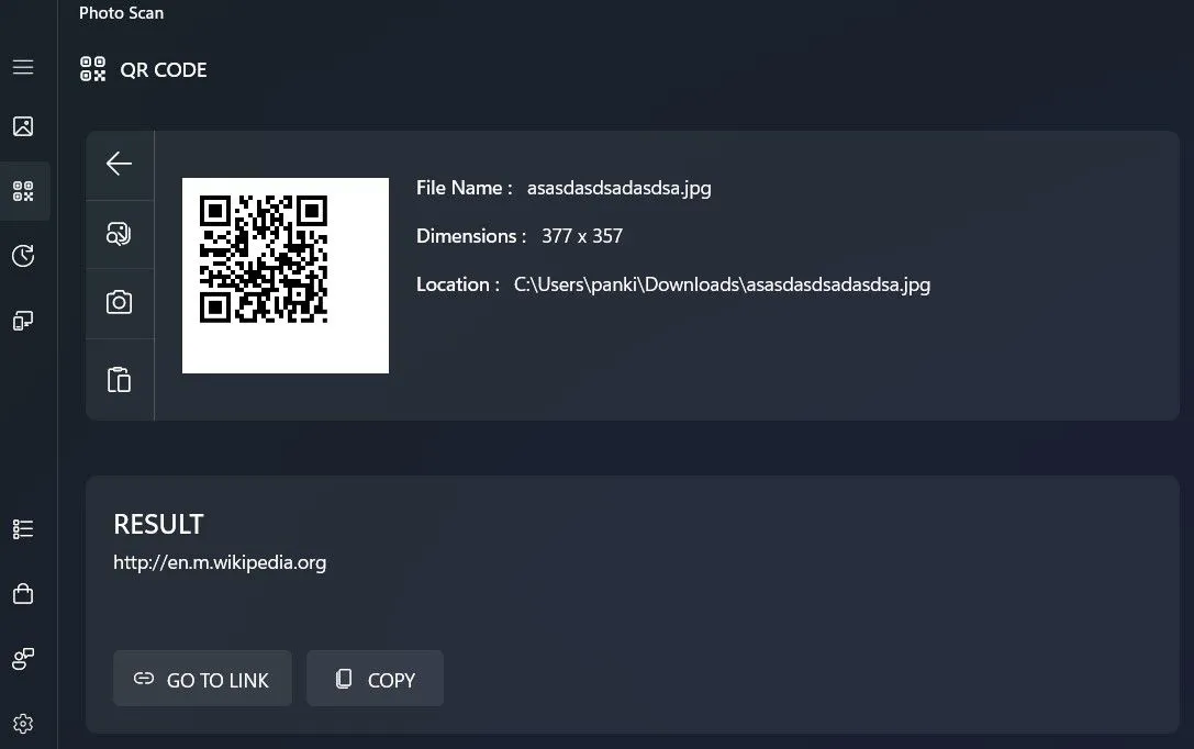 Giao diện ứng dụng Photo Scan trên Windows hiển thị tùy chọn quét mã QR và kết quả quét
