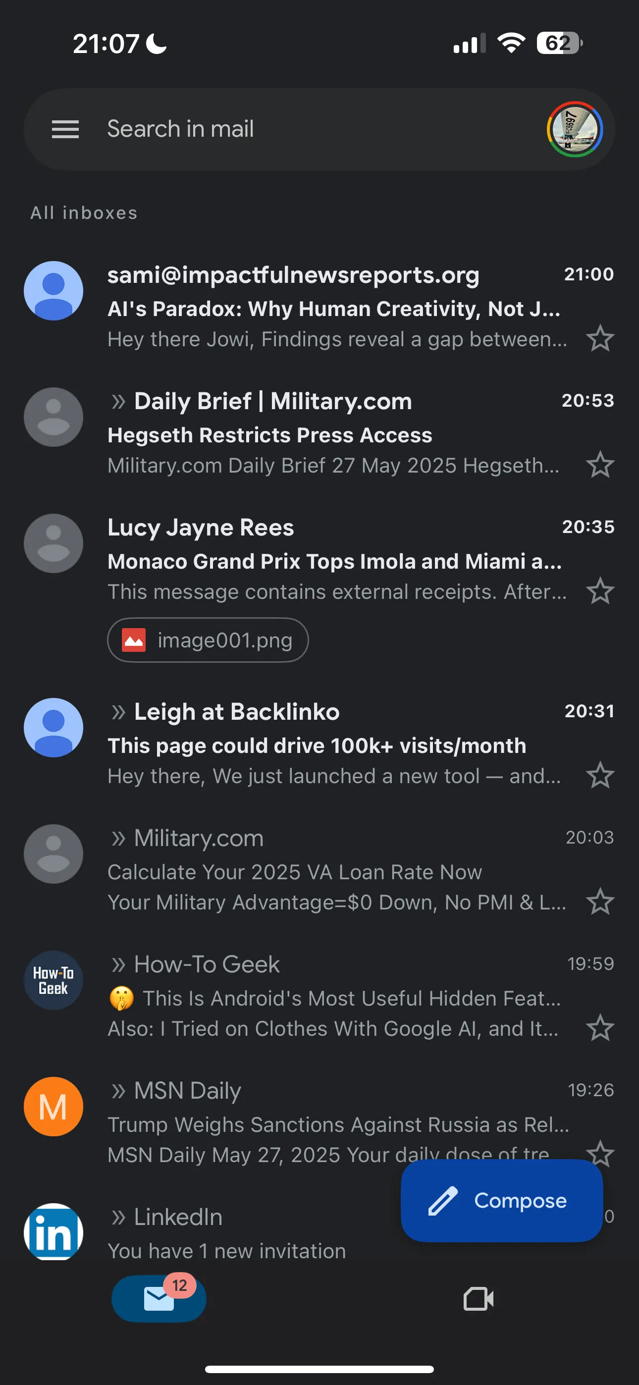 Hộp thư đến Gmail với các email được phân loại