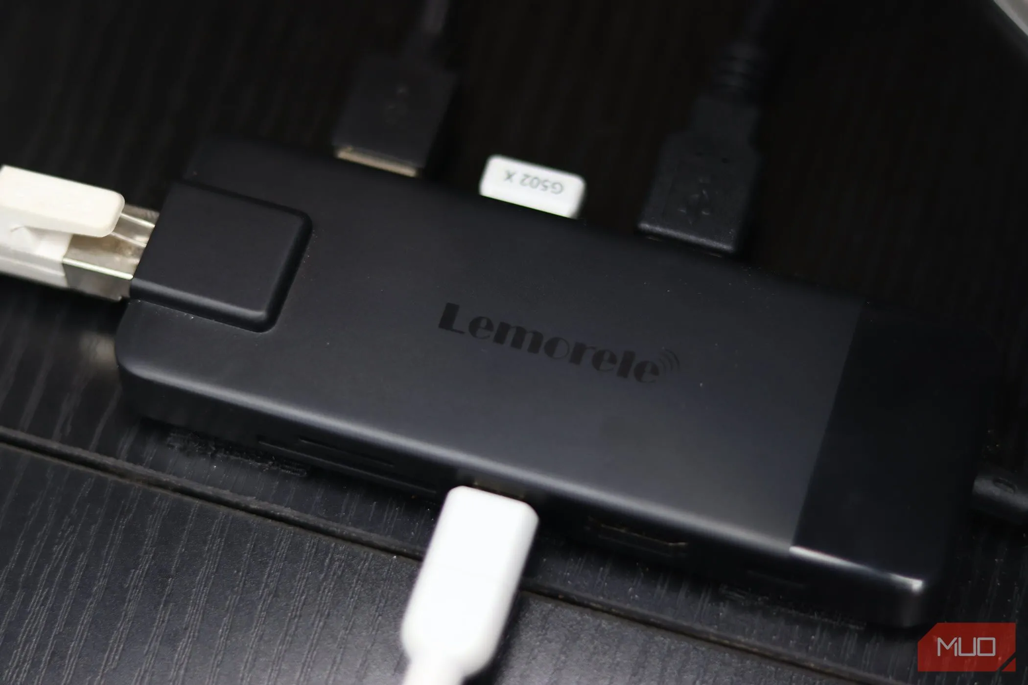 Hub USB-C đa năng giúp mở rộng kết nối cho laptop