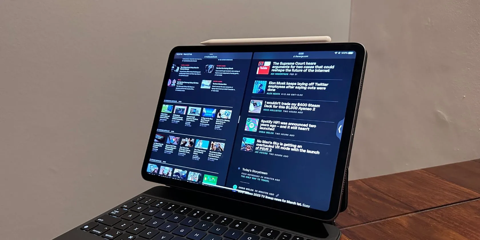 iPad Pro hiển thị chế độ chia đôi màn hình (Split View) với hai ứng dụng mở song song, tối ưu cho đa nhiệm và năng suất.