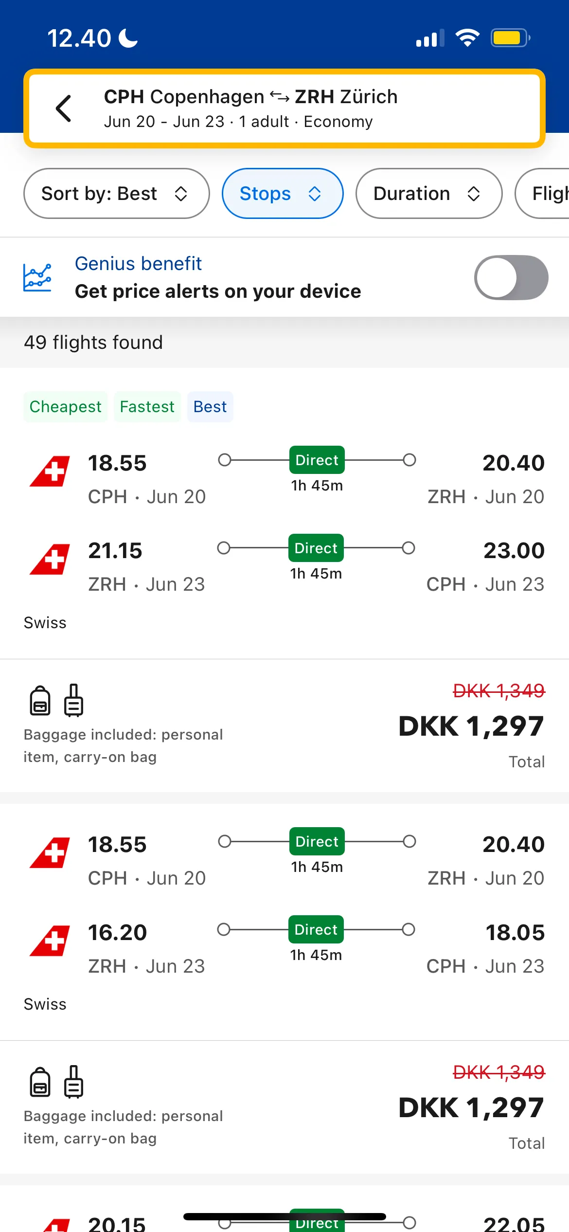 Kết quả tìm kiếm và các tùy chọn chuyến bay trên ứng dụng Booking.com
