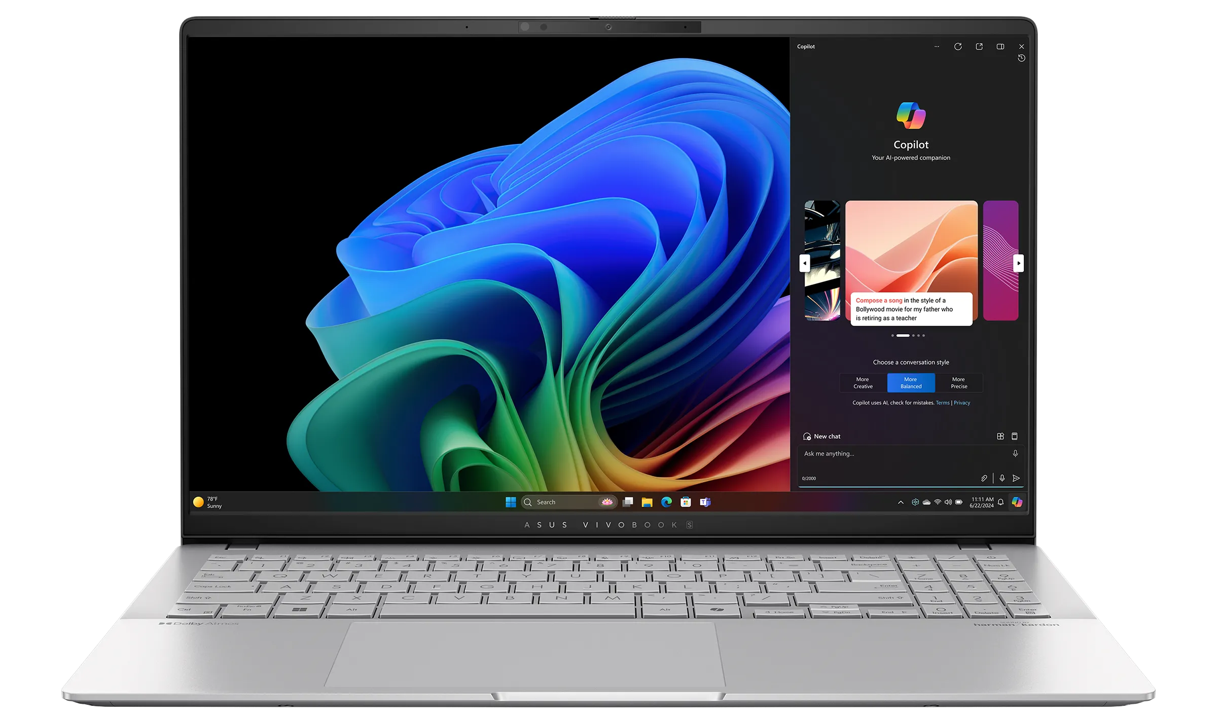 Laptop ASUS Vivobook S15 với màn hình OLED 15.6 inch
