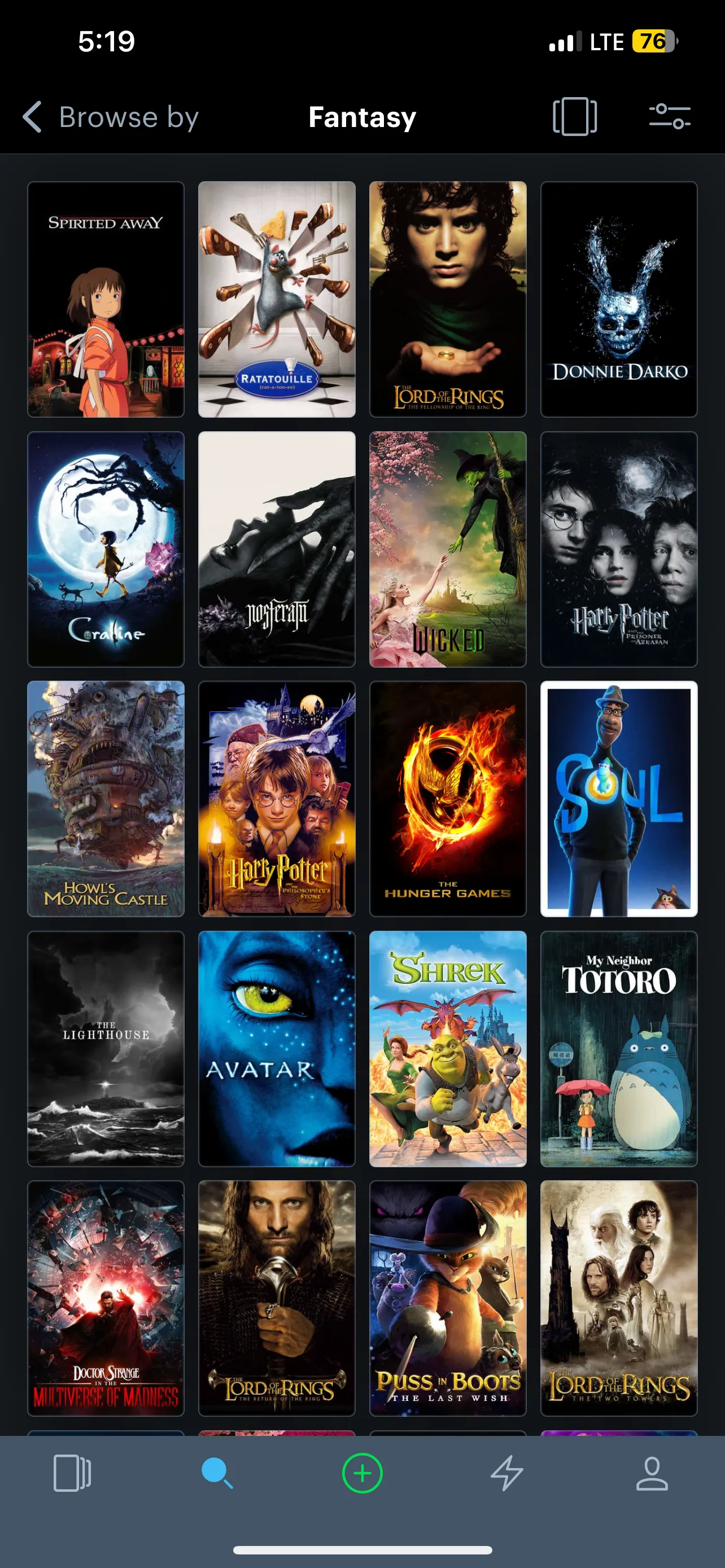 Letterboxd hiển thị giao diện chính với các bộ phim giả tưởng nổi bật như Avatar và Spirited Away