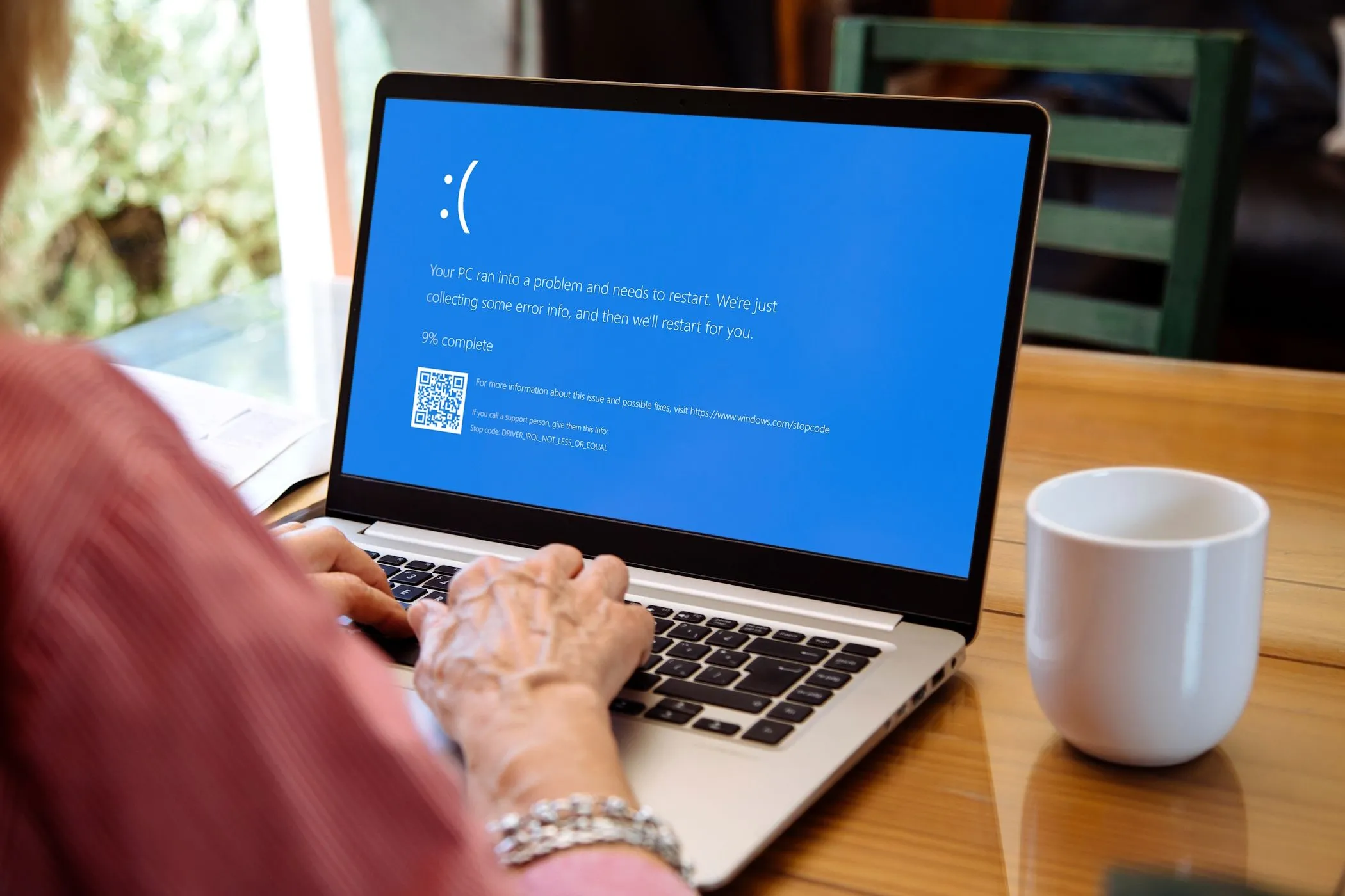 Lỗi màn hình xanh chết chóc (Blue Screen of Death) trên máy tính chạy Windows