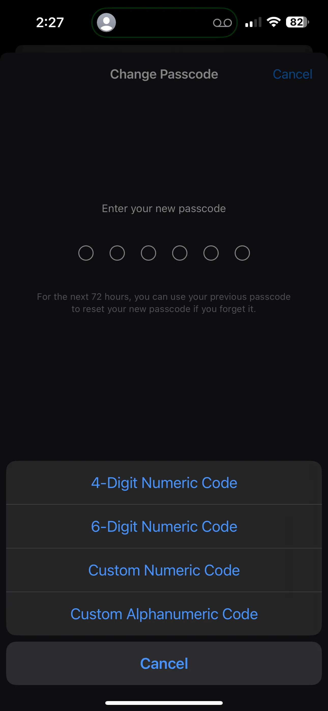 Màn hình cài đặt cho phép người dùng thay đổi mật khẩu iPhone sang dạng tùy chỉnh.
