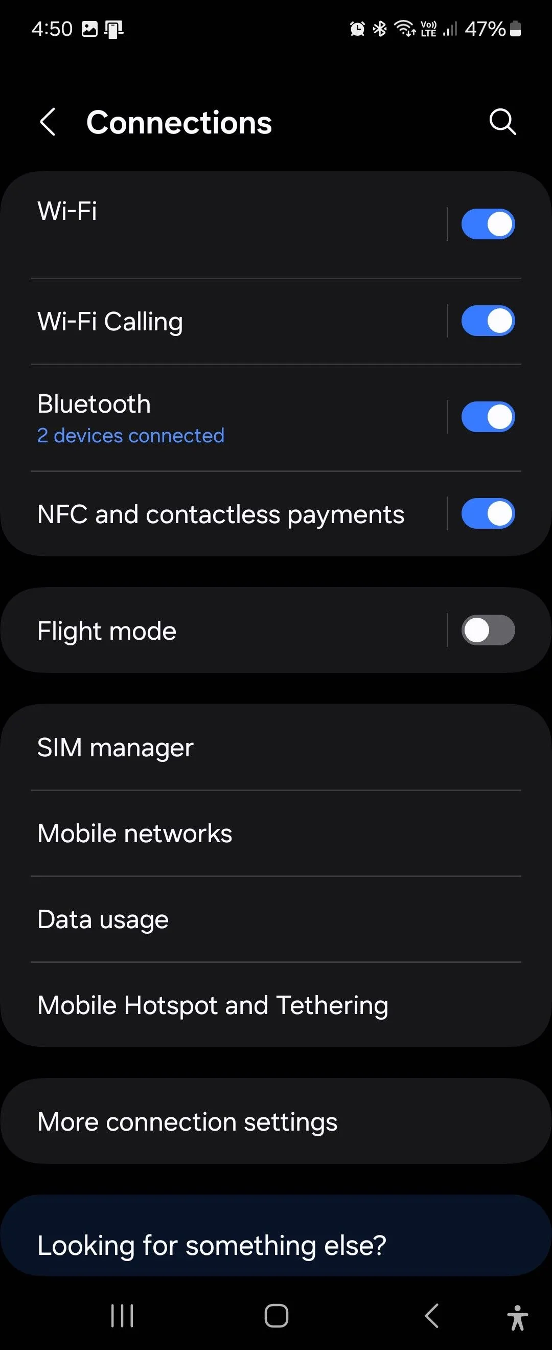 Màn hình cài đặt Kết nối trên điện thoại Samsung Galaxy chạy One UI 6.1, hiển thị các tùy chọn như Wi-Fi, Bluetooth và Chia sẻ di động.