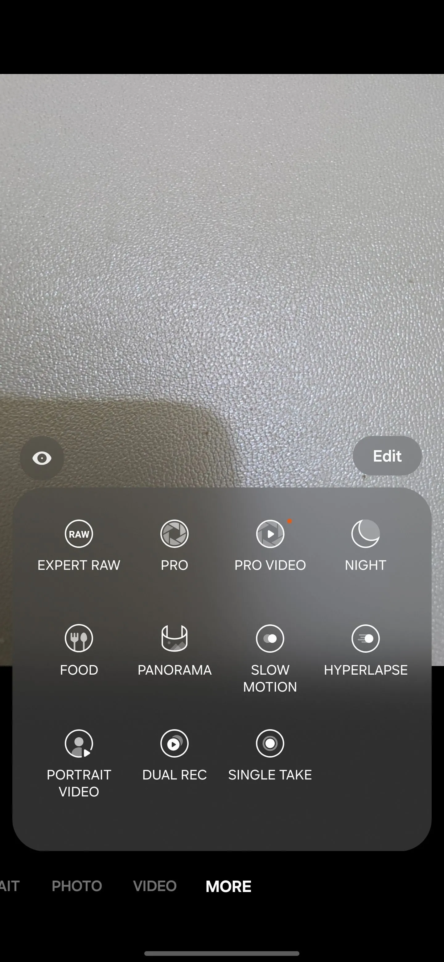 Màn hình chọn chế độ chụp ảnh trong ứng dụng camera Samsung, bao gồm Pro và Expert RAW