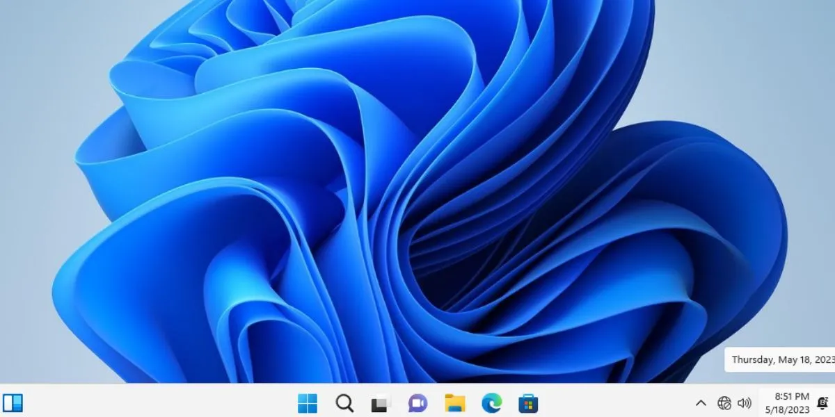 Màn hình desktop Windows 11 hoạt động ổn định trên hệ thống không được hỗ trợ
