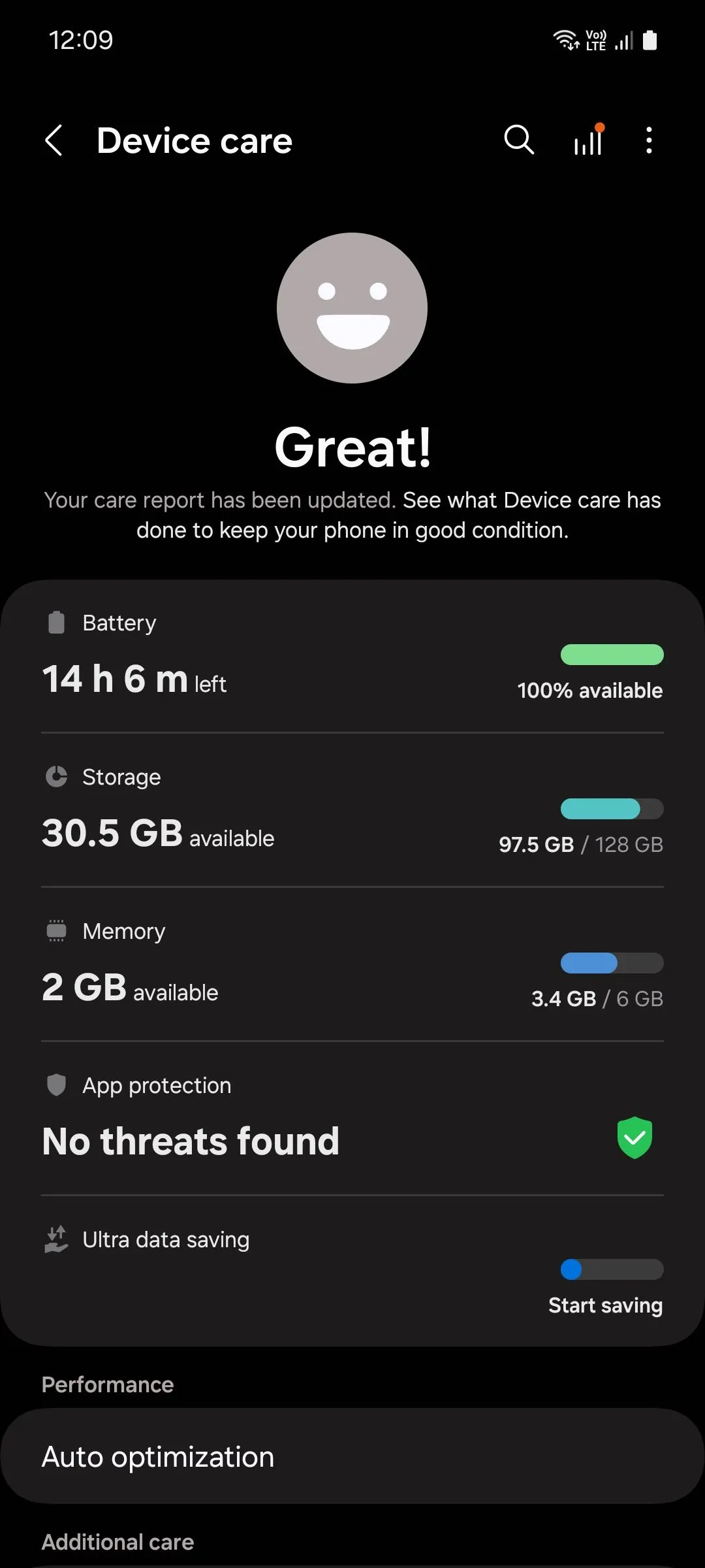 Màn hình menu Chăm sóc thiết bị Samsung, thể hiện tùy chọn giải phóng bộ nhớ RAM