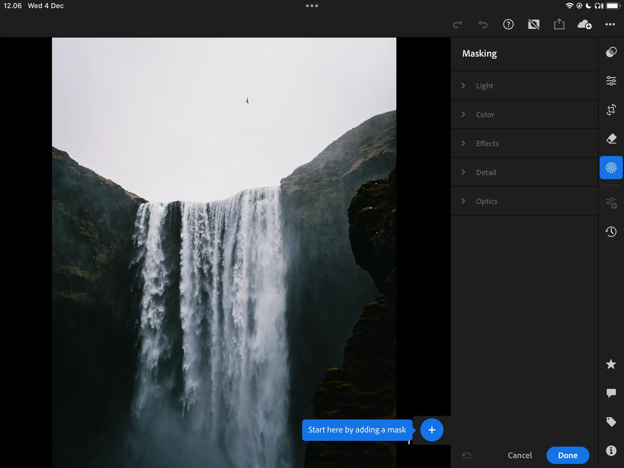 Màn hình ứng dụng Lightroom CC hiển thị các phiên bản ảnh khác nhau