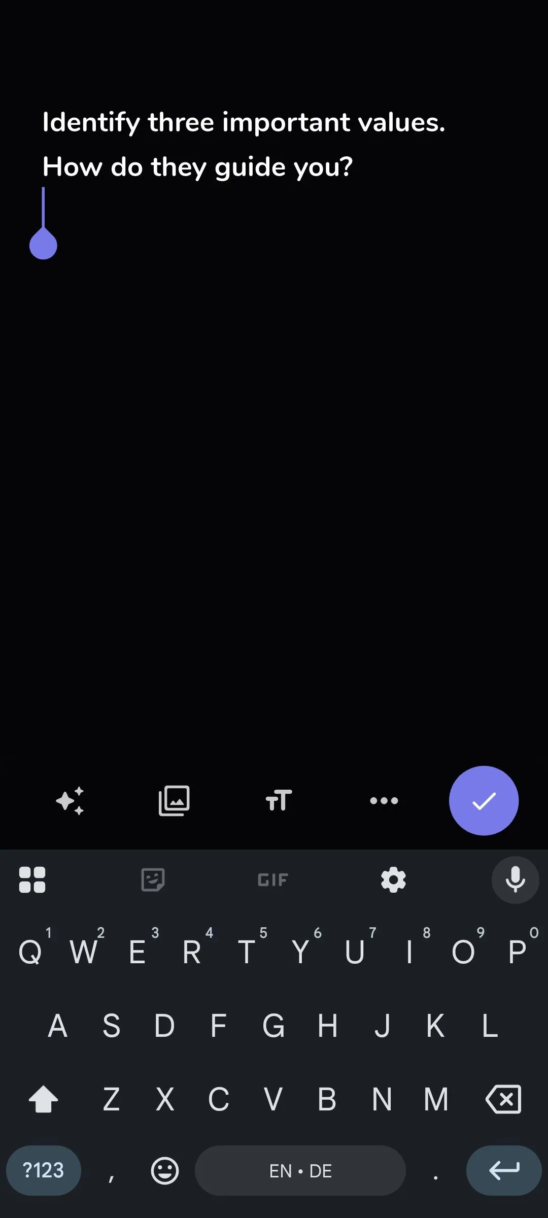 Mẫu câu hỏi gợi ý trong ứng dụng Reflection.app, giúp khơi gợi ý tưởng khi viết nhật ký
