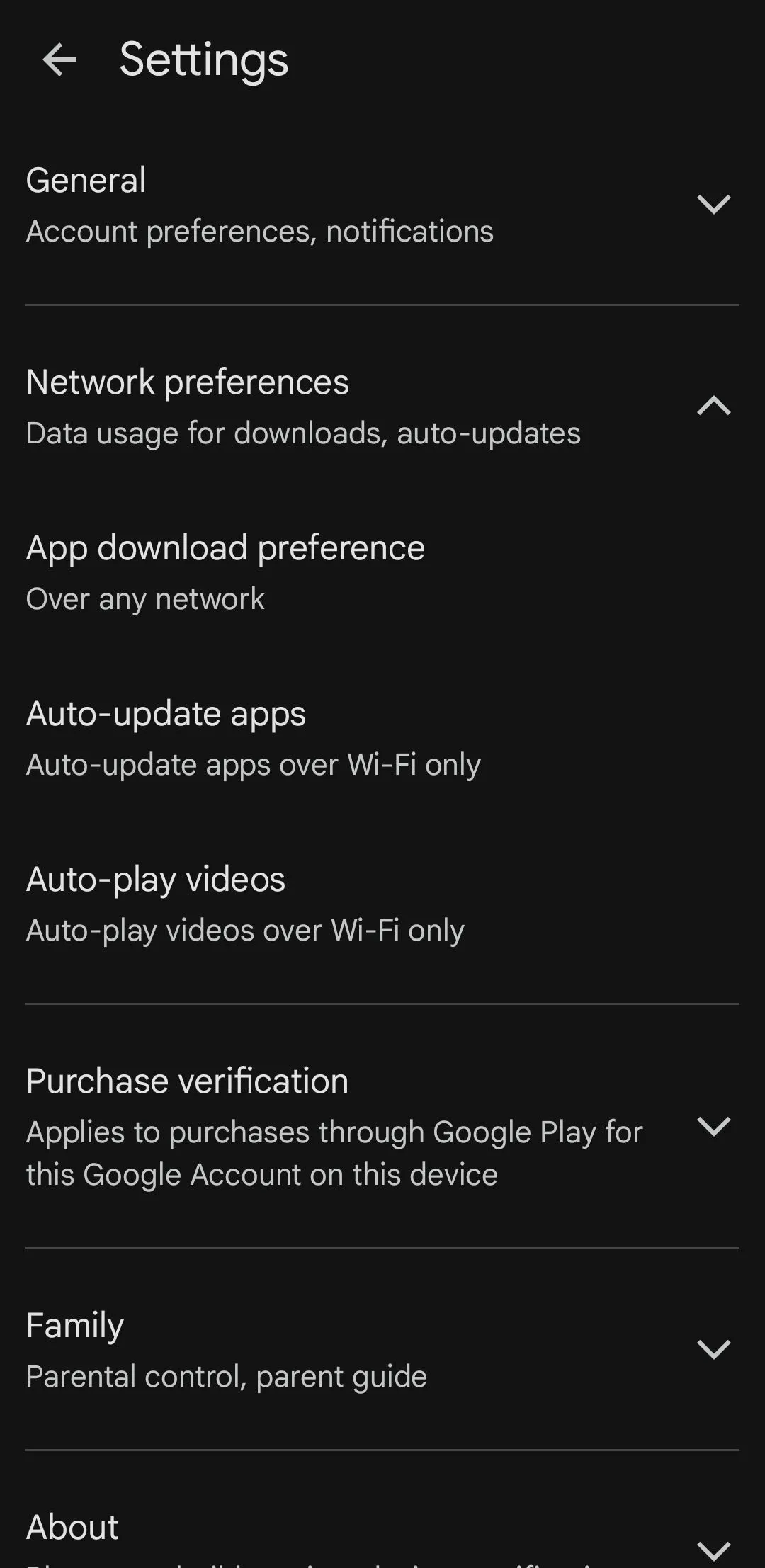 Menu cài đặt Google Play Store với tùy chọn cập nhật ứng dụng tự động trên điện thoại Samsung