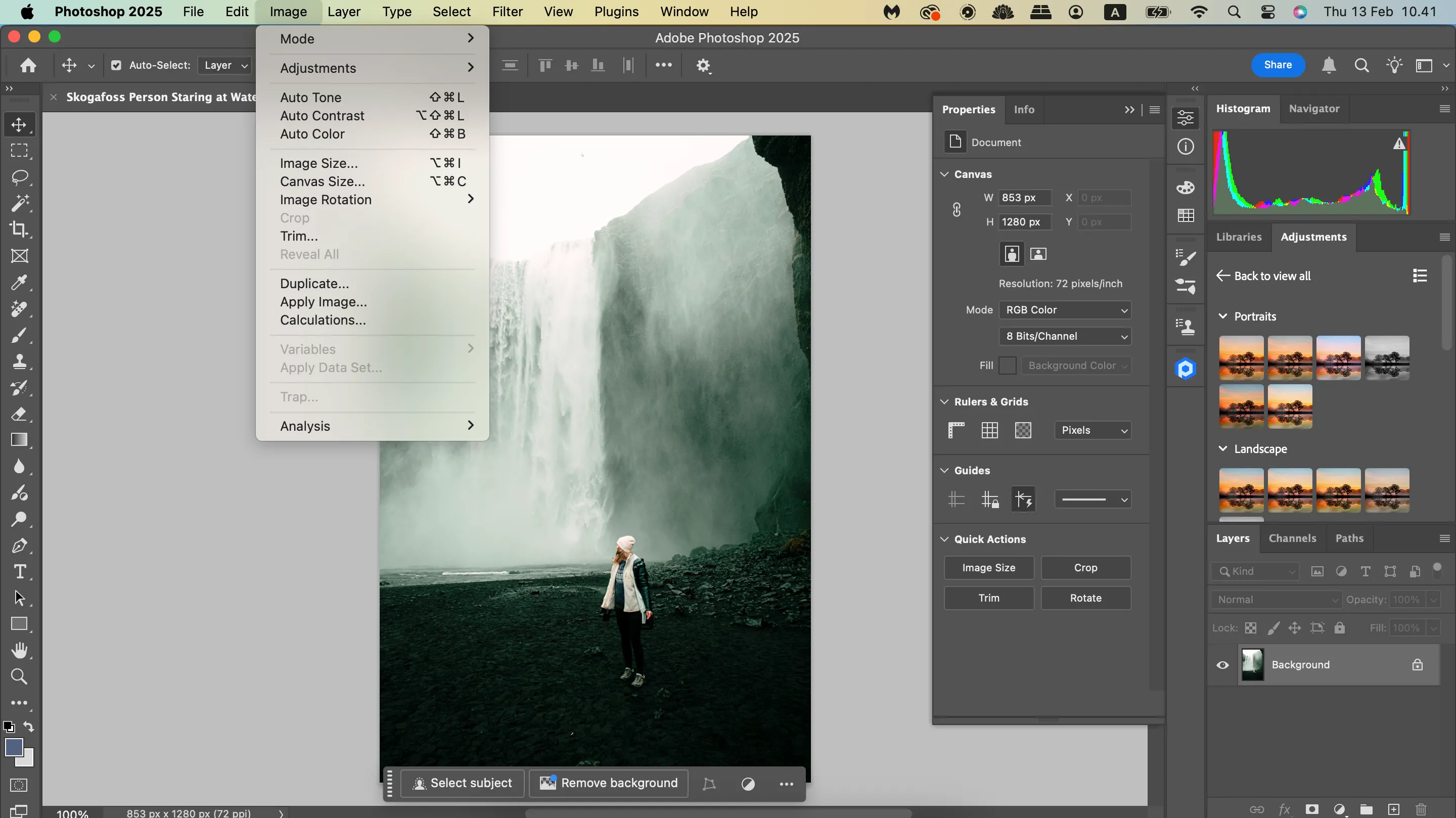 Menu tùy chọn tự động tăng cường (Auto Enhance) trong Photoshop