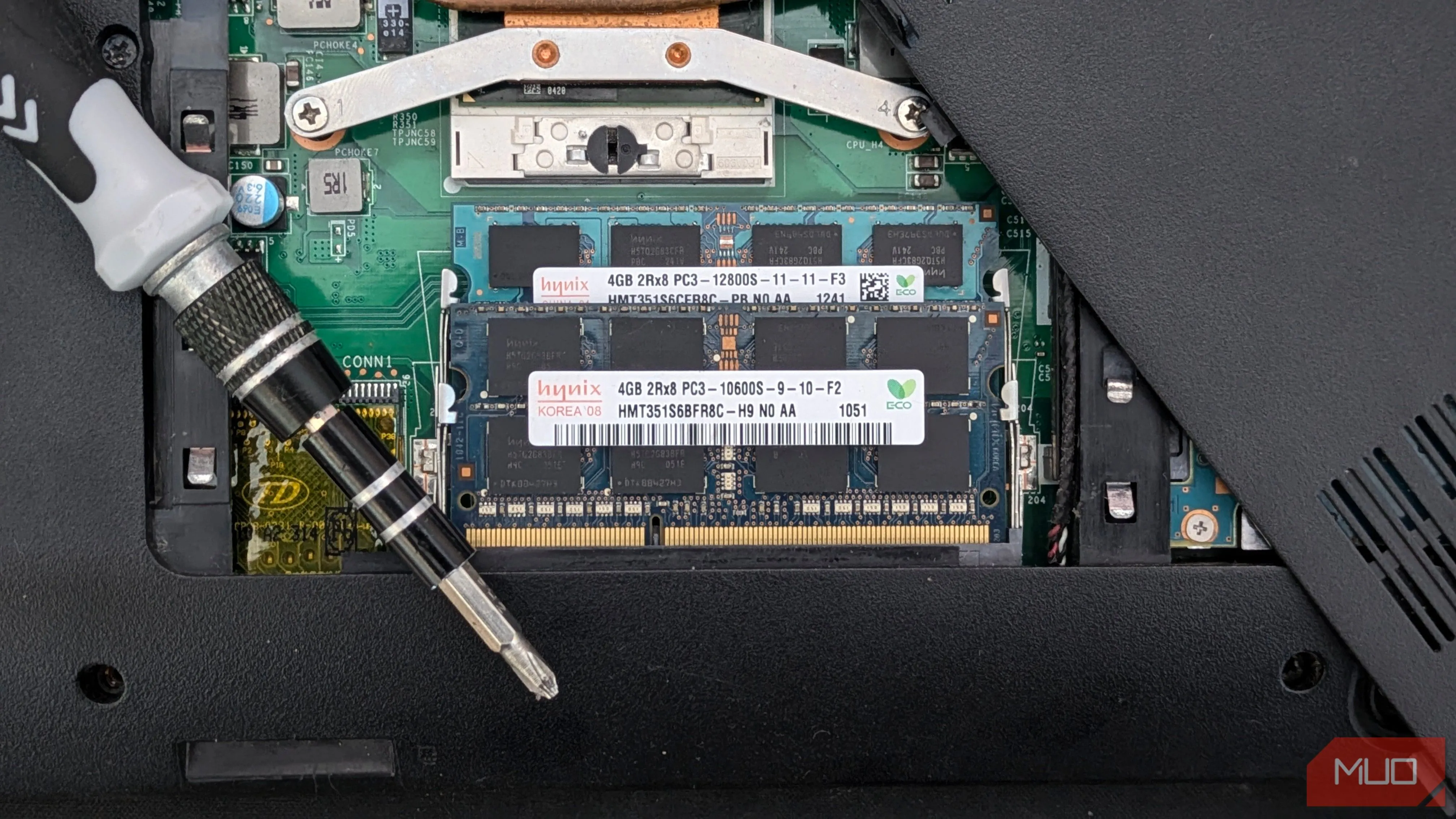 Nâng cấp RAM laptop để tăng cường khả năng đa nhiệm và hiệu suất