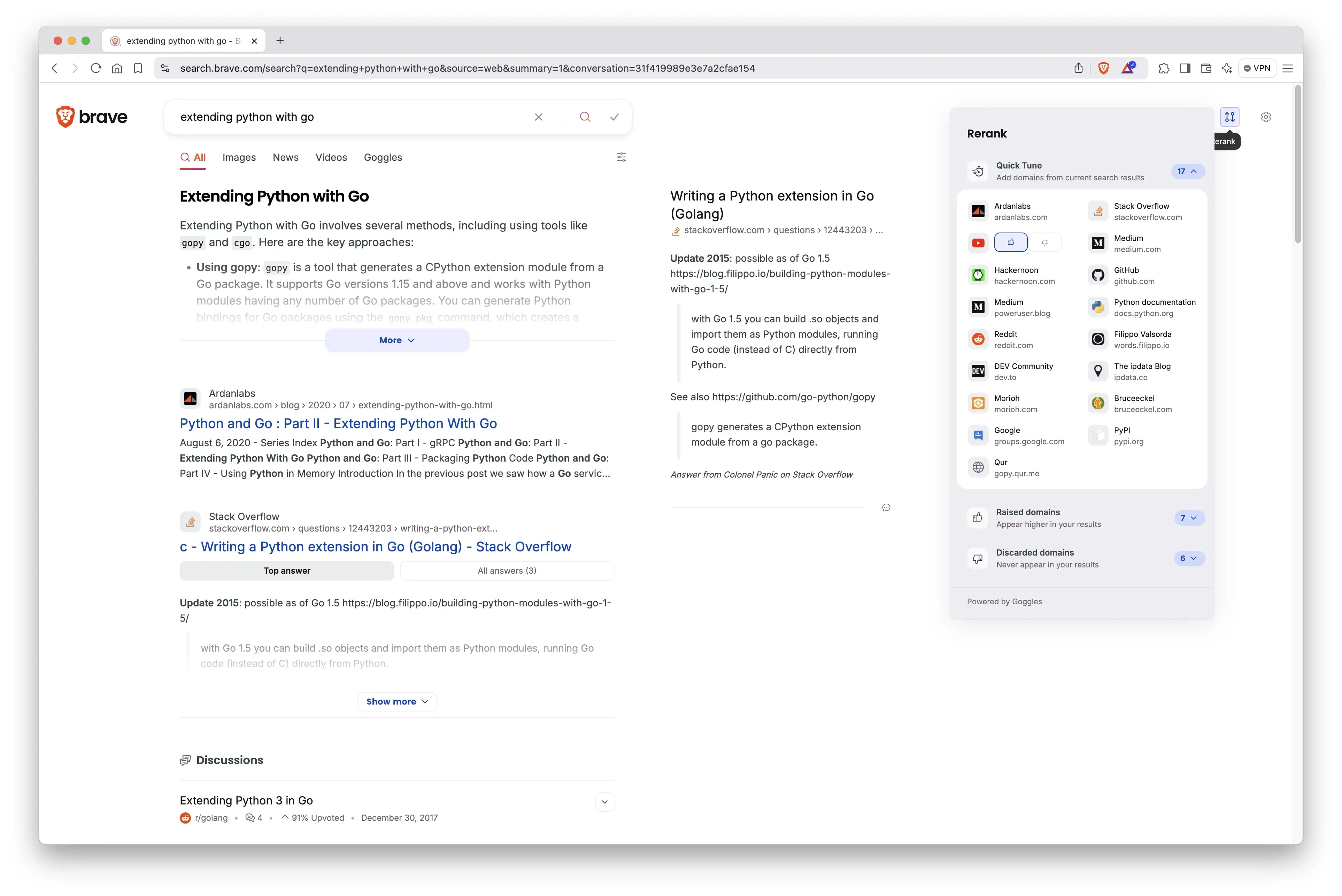 Người dùng Brave Search đang sử dụng tính năng Rerank để đánh dấu thích một trang web trong kết quả tìm kiếm, tùy chỉnh trải nghiệm duyệt web cá nhân.