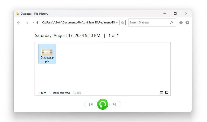 Người dùng sử dụng File History để khôi phục lại tập tin PowerPoint đã bị xóa hoặc ghi đè trên Windows