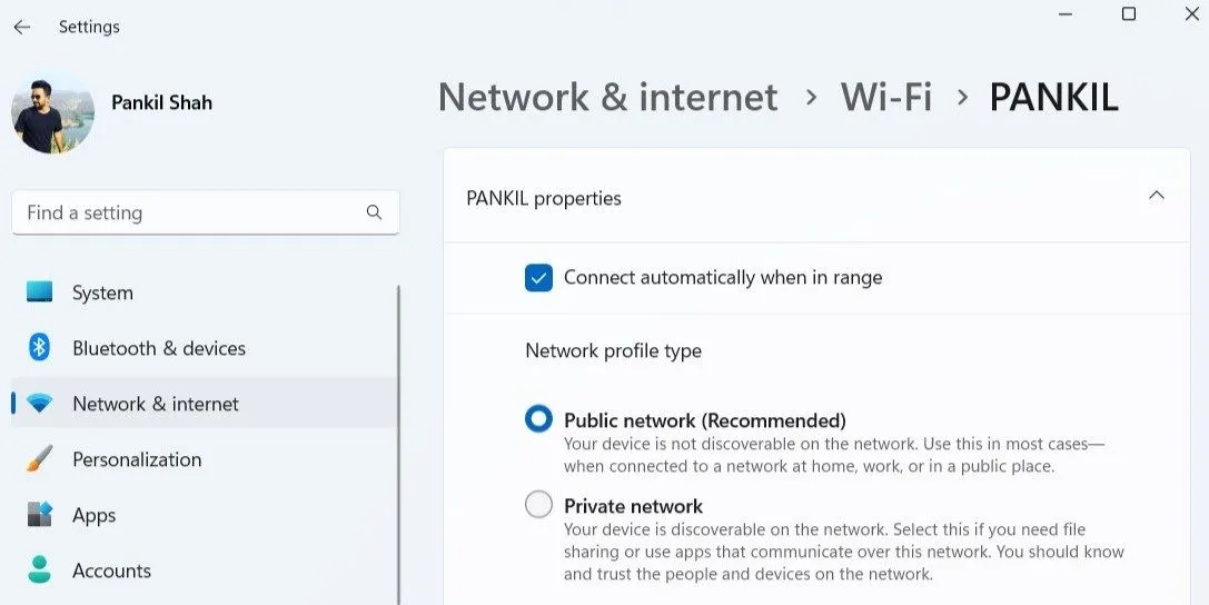 Thay đổi loại hồ sơ mạng Public hoặc Private qua ứng dụng Cài đặt trên Windows để tăng cường bảo mật Wi-Fi.