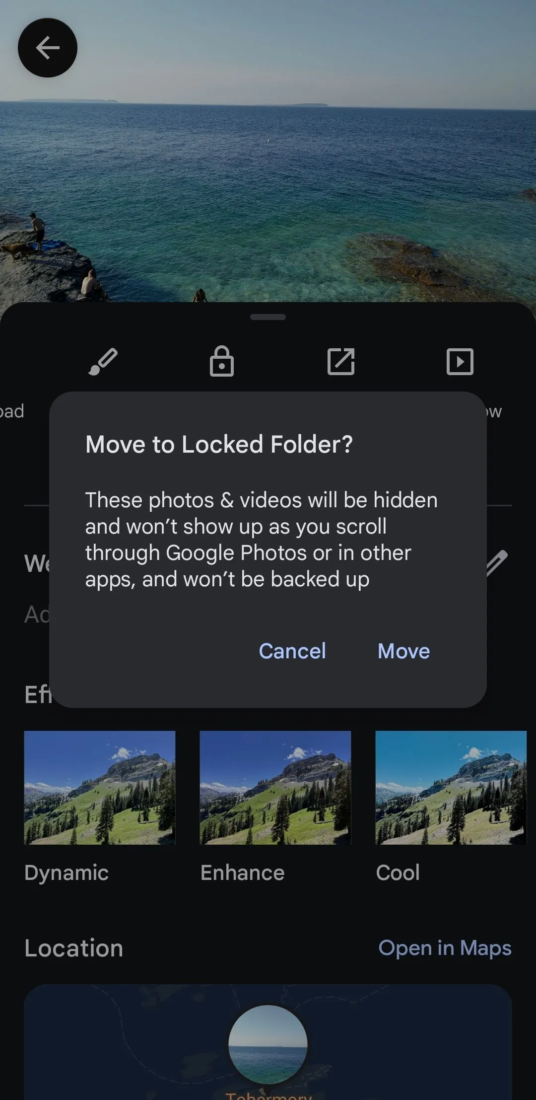 Thông báo xác nhận di chuyển ảnh vào Thư mục bị khóa trong ứng dụng Google Photos