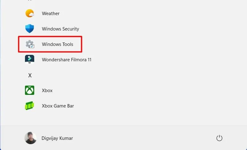 Tìm Local Security Policy trong thư mục Windows Tools qua Start Menu