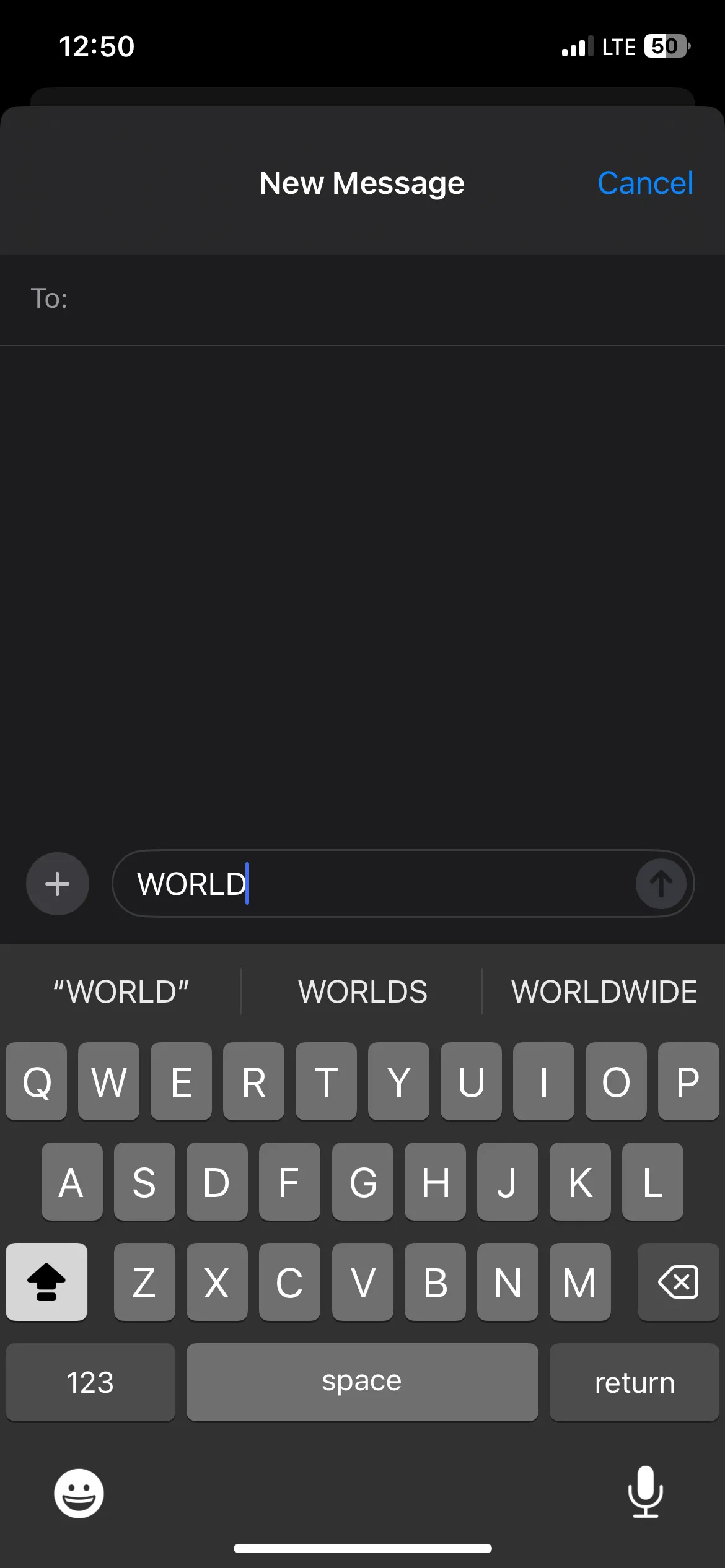 Từ &quot;WORLD&quot; được viết hoa hoàn toàn trên iPhone sau khi bật Caps Lock.