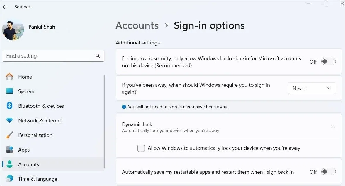 Tùy chọn đăng nhập trong cài đặt Windows 11 để kích hoạt Dynamic Lock